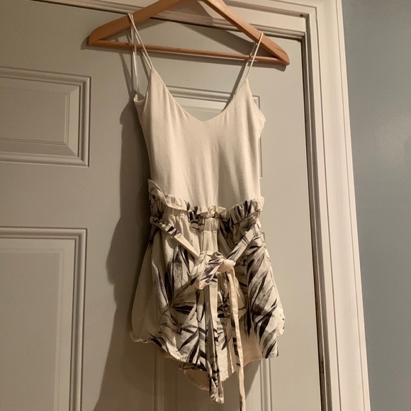 White cotton and palm print linen romper - Picture 1 of 1